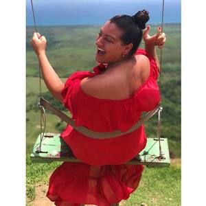 Meet your Posher, Alexia